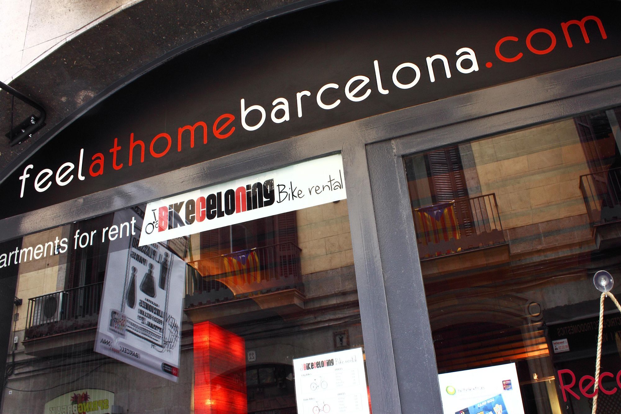 Aspasios Ramblas Appartement *